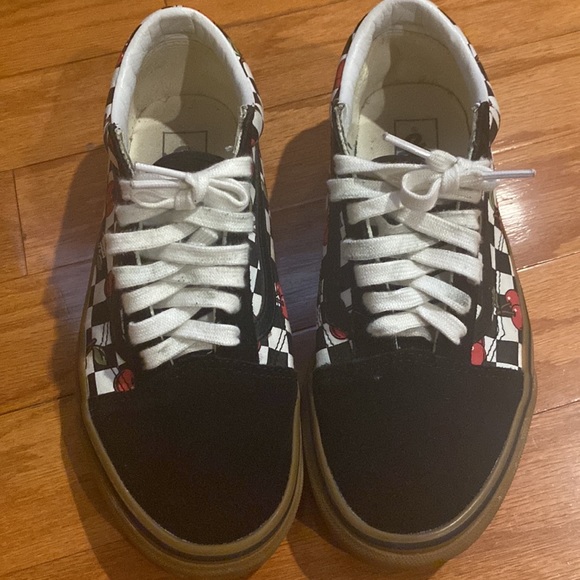 Cherry Bomb Checkered Vans Sneakers SZ 10 - Picture 4 of 8